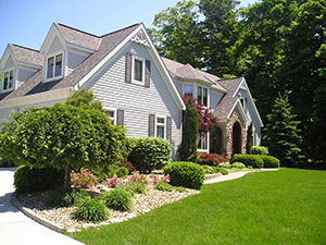 Landscapers and Lawncare Services in East Norwich, NY